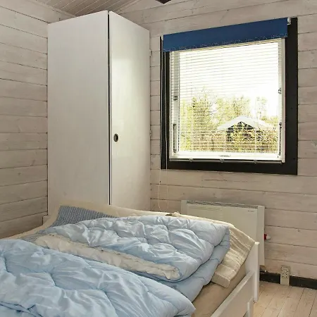 Дом отдыха Three-bedroom Holiday In Glesborg 29 *