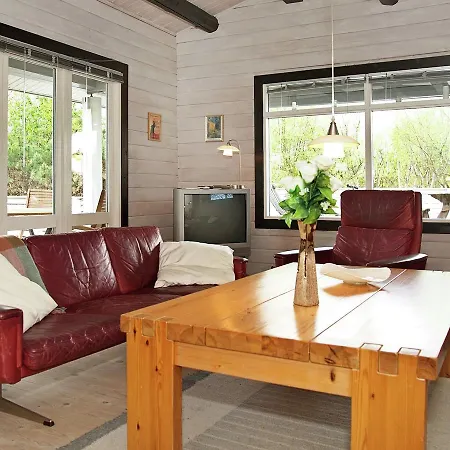 Three-bedroom Holiday In Glesborg 29 *